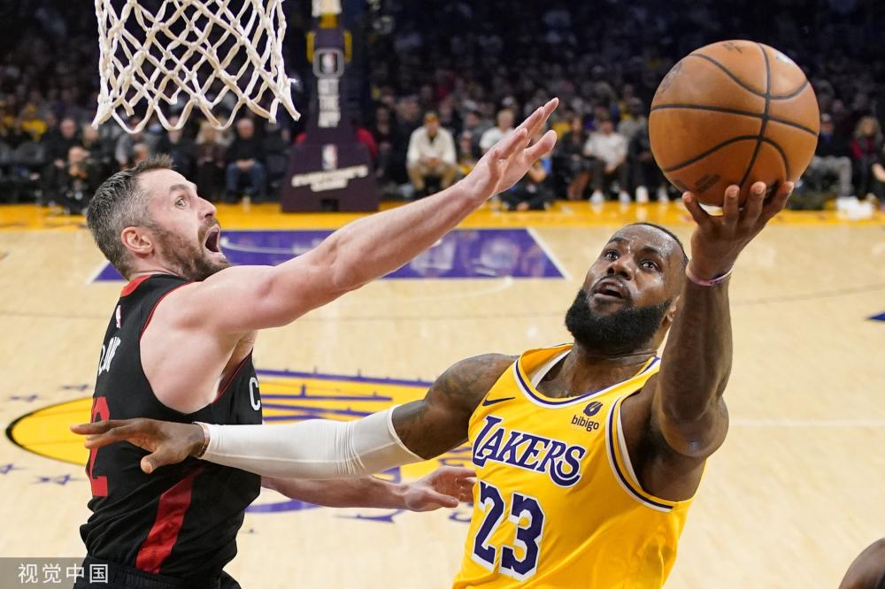 她们顶住压 她们顶住压