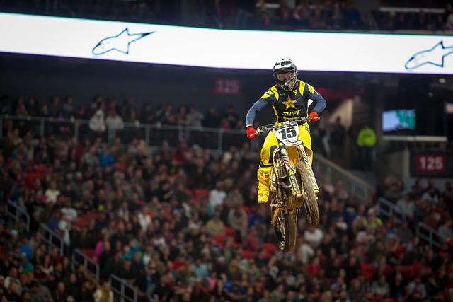 斯以及巴黎 斯以及巴黎