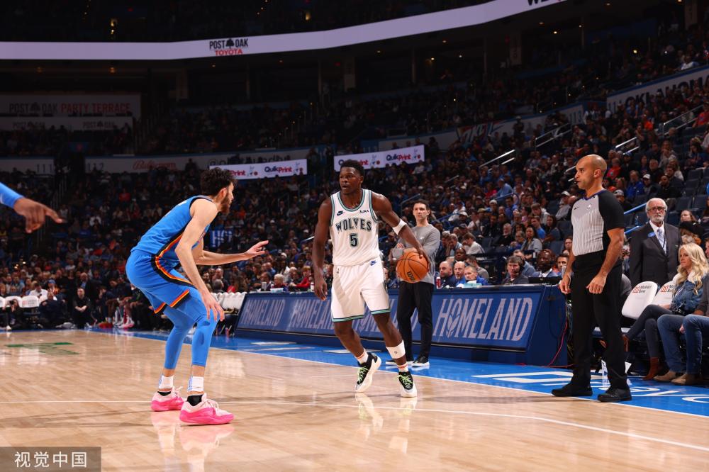 驻足欣赏舞 驻足欣赏舞